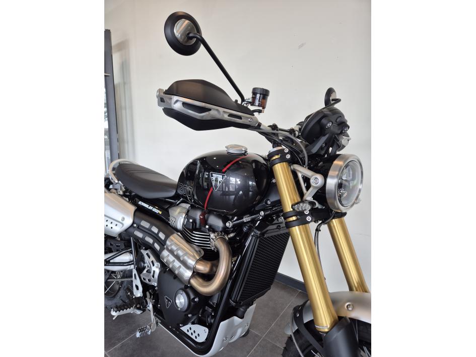 TRIUMPH SCRAMBLER 1200 XE