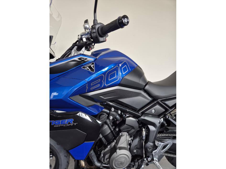 TRIUMPH TIGER 800 SPORT