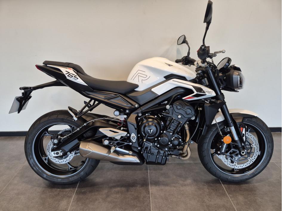 TRIUMPH STREET TRIPLE 765 R