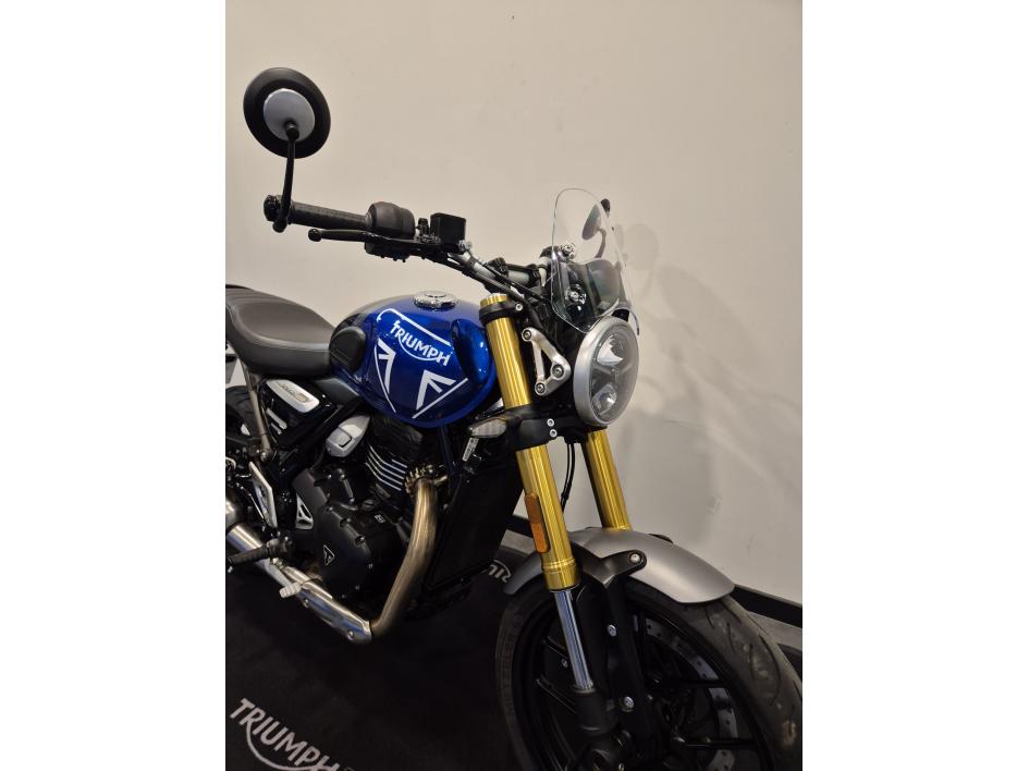TRIUMPH SPEED 400